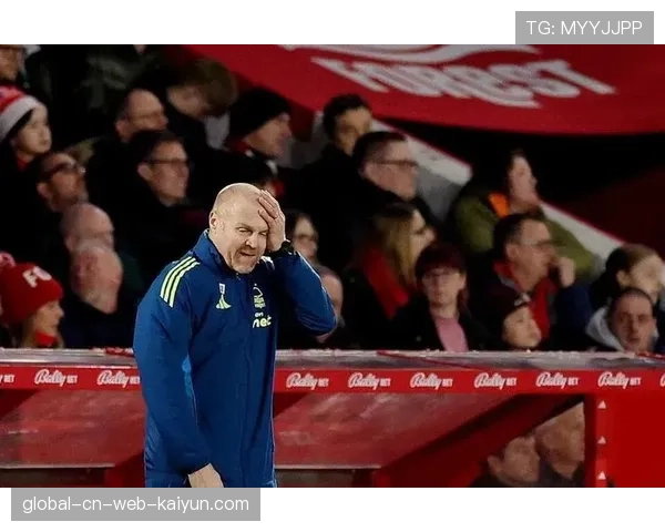 诺丁汉森林新帅佩雷拉首秀 球队防守组织仍需时间磨合